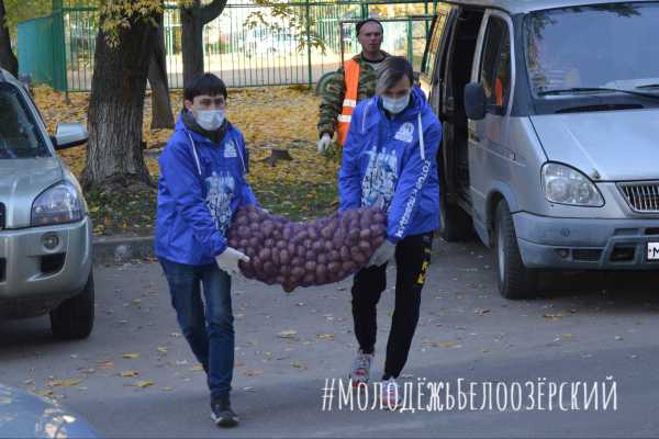 Белоозёрские волонтеры обеспечили картофелем участников Великой Отечественной войны