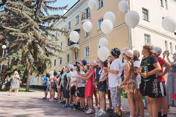 22 июня на территории нашего округа были возложены цветы к обелискам и памятникам воинам, погибшим в годы Великой Отечественной войны.